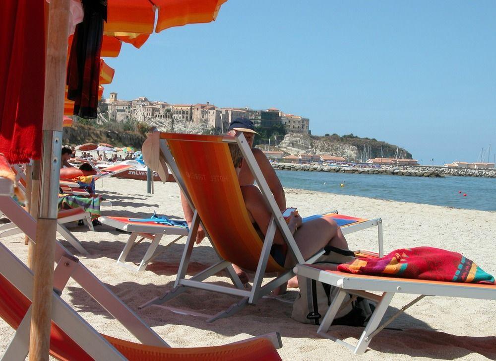 Hotel Tirreno Parghelia Eksteriør bilde