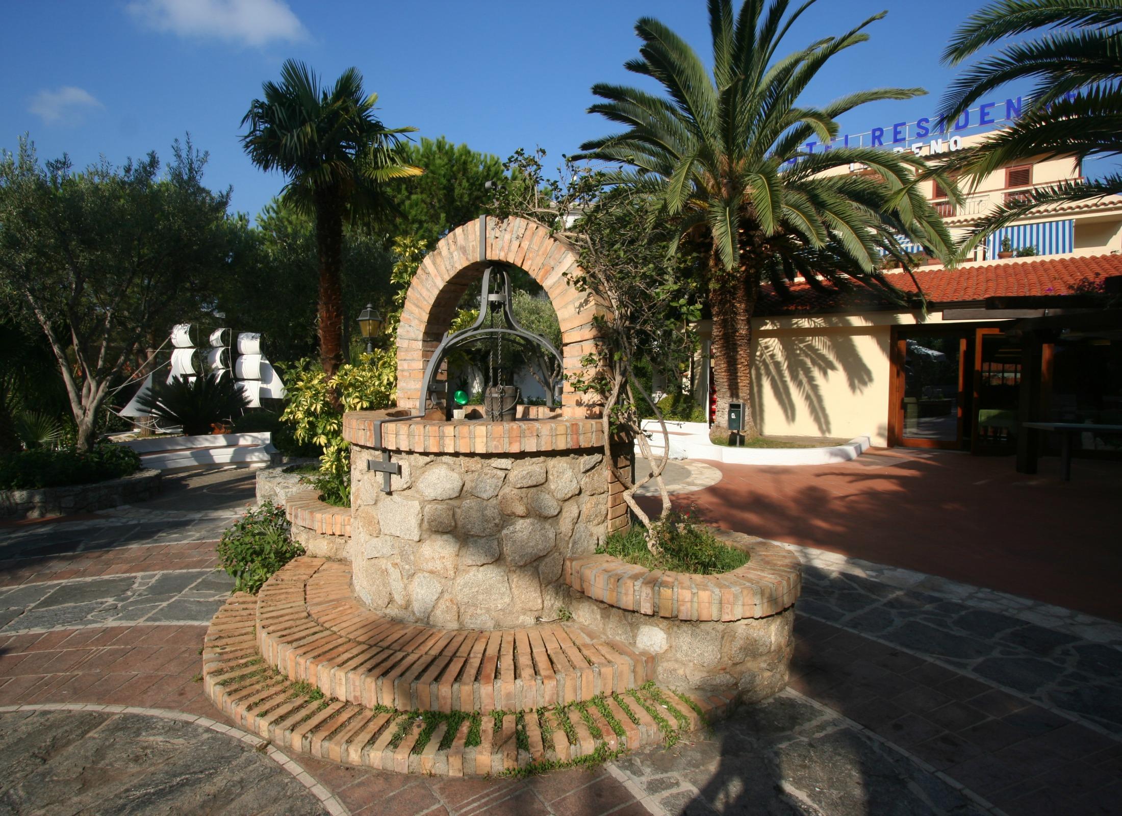 Hotel Tirreno Parghelia Eksteriør bilde
