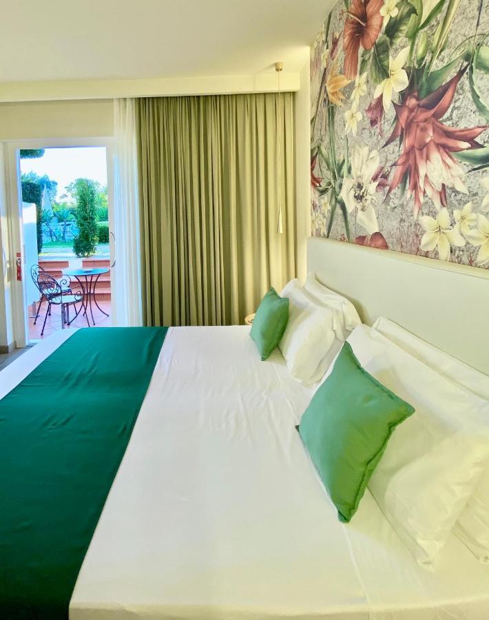 Hotel Tirreno Parghelia Eksteriør bilde