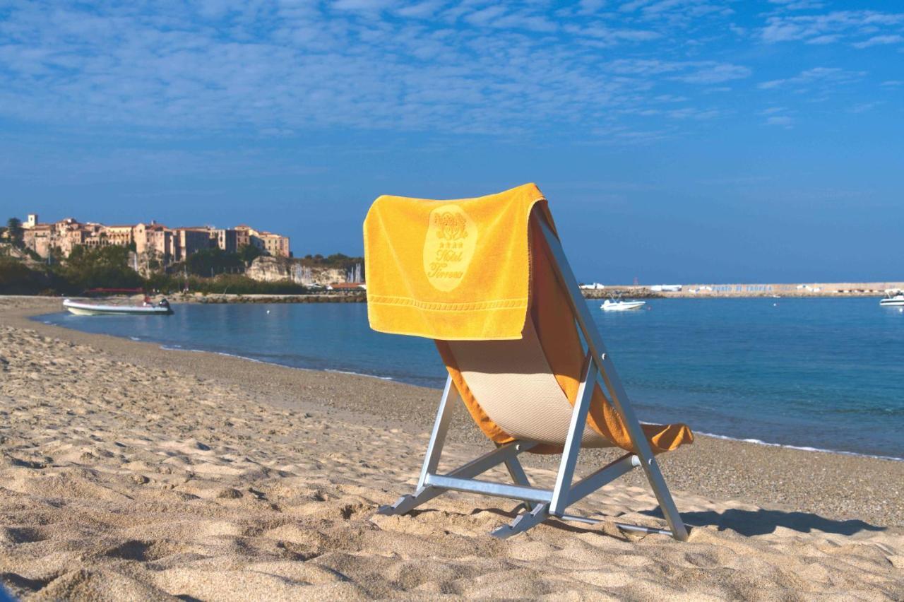Hotel Tirreno Parghelia Eksteriør bilde
